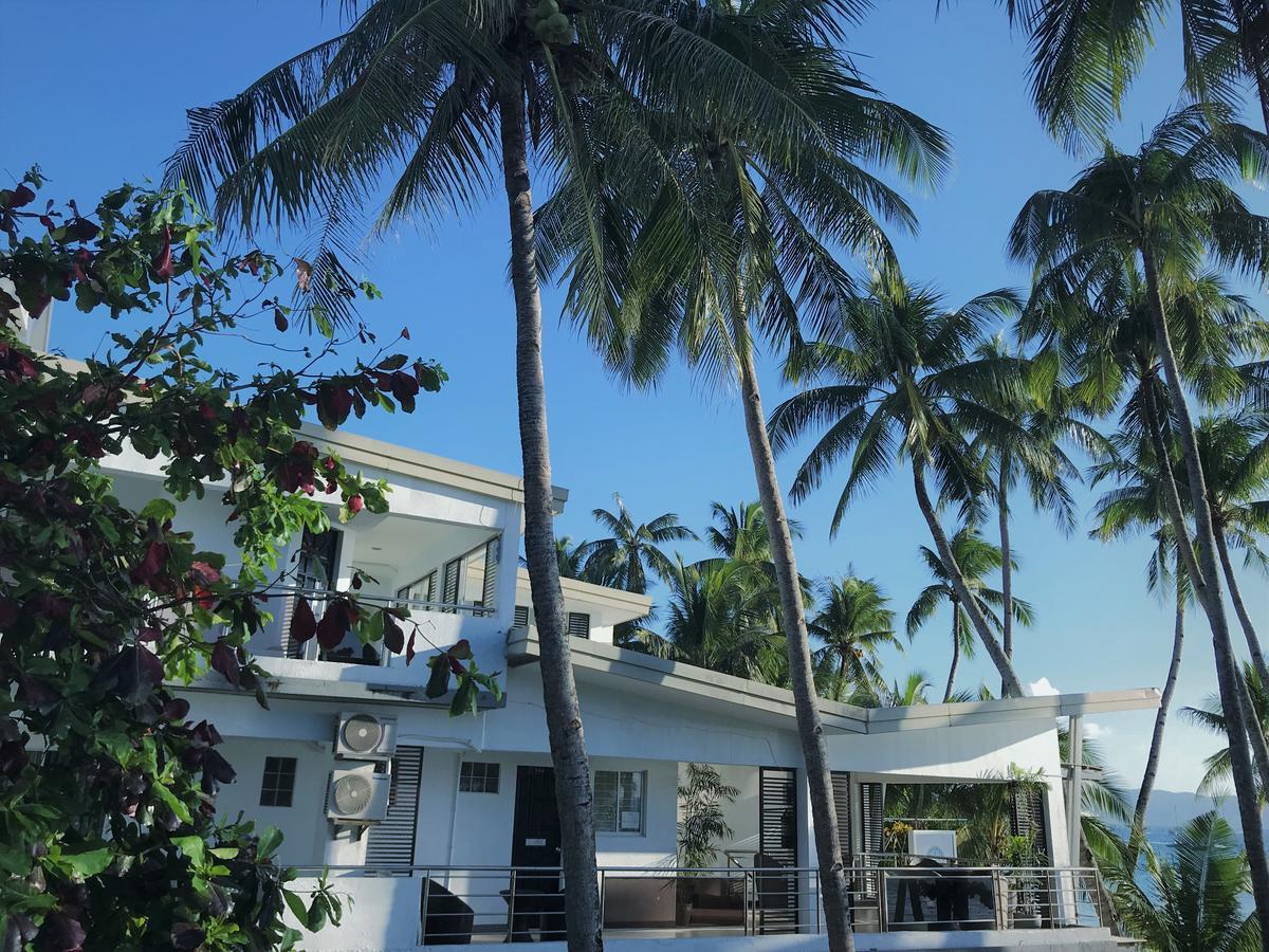 Grand Blue Beach Hotel Manoc-Manoc Buitenkant foto