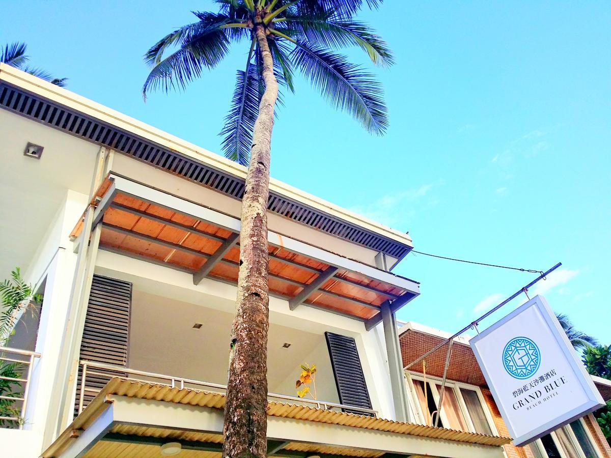 Grand Blue Beach Hotel Manoc-Manoc Buitenkant foto